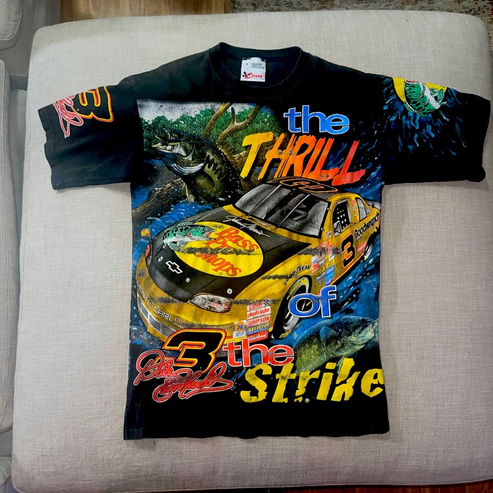 Rare! Authentic Vintage NASCAR Dale Earnhardt T-shirt in US size Lg